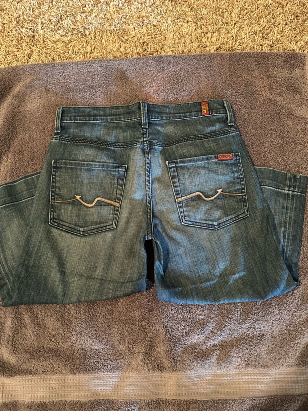 7 For All Mankind Crop Ginger Jeans in Denim Blue